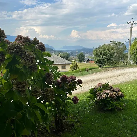 Апартаменты Beautiful With Views Saint-Cassin